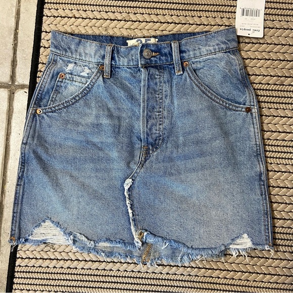 Free People Brea Denim Cut Off Skirt Mile High Blue Size 25 Hippie Jeans Casual - Picture 2 of 11